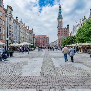 Lux New&nice , Gdańsk Polska